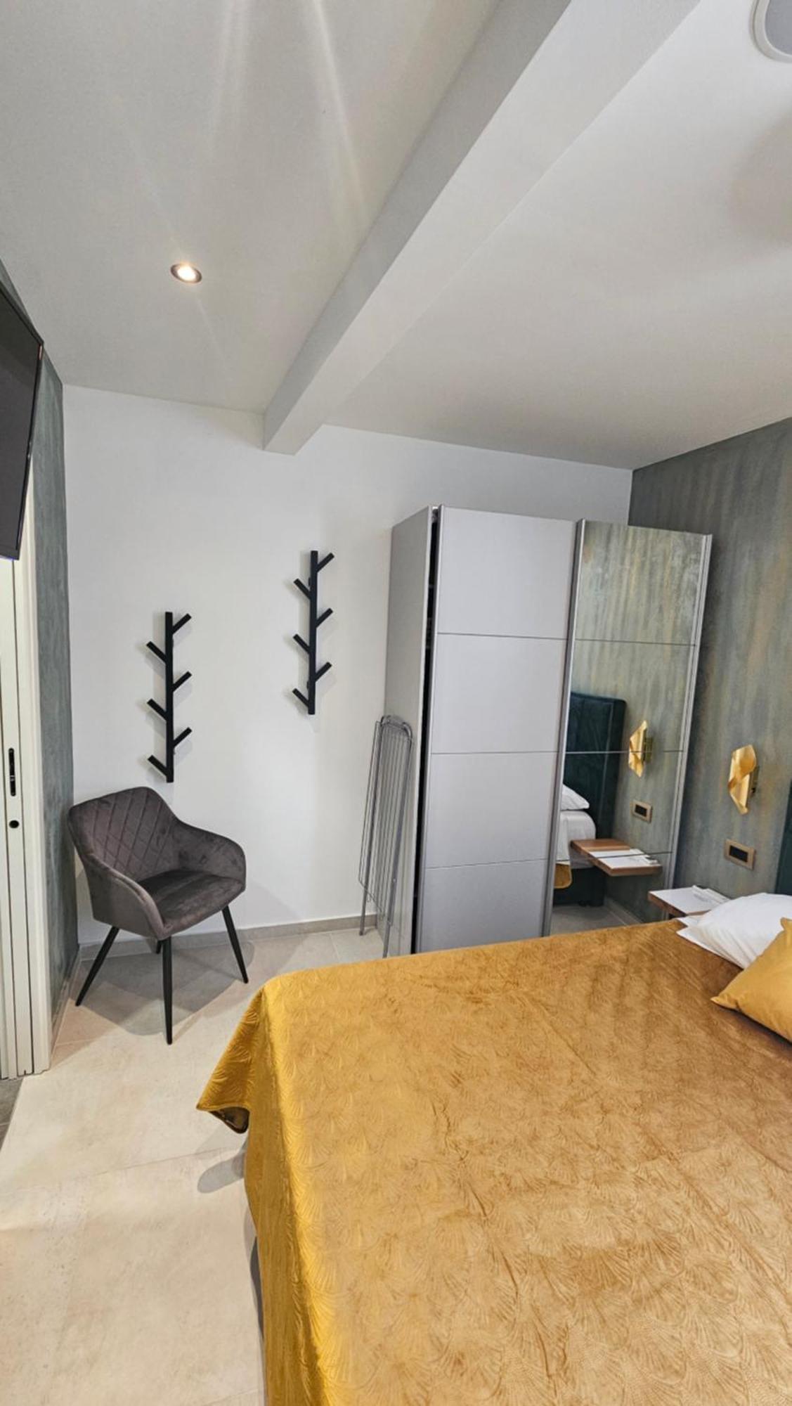 Dc II Downtown Apartment Rovinj Room photo