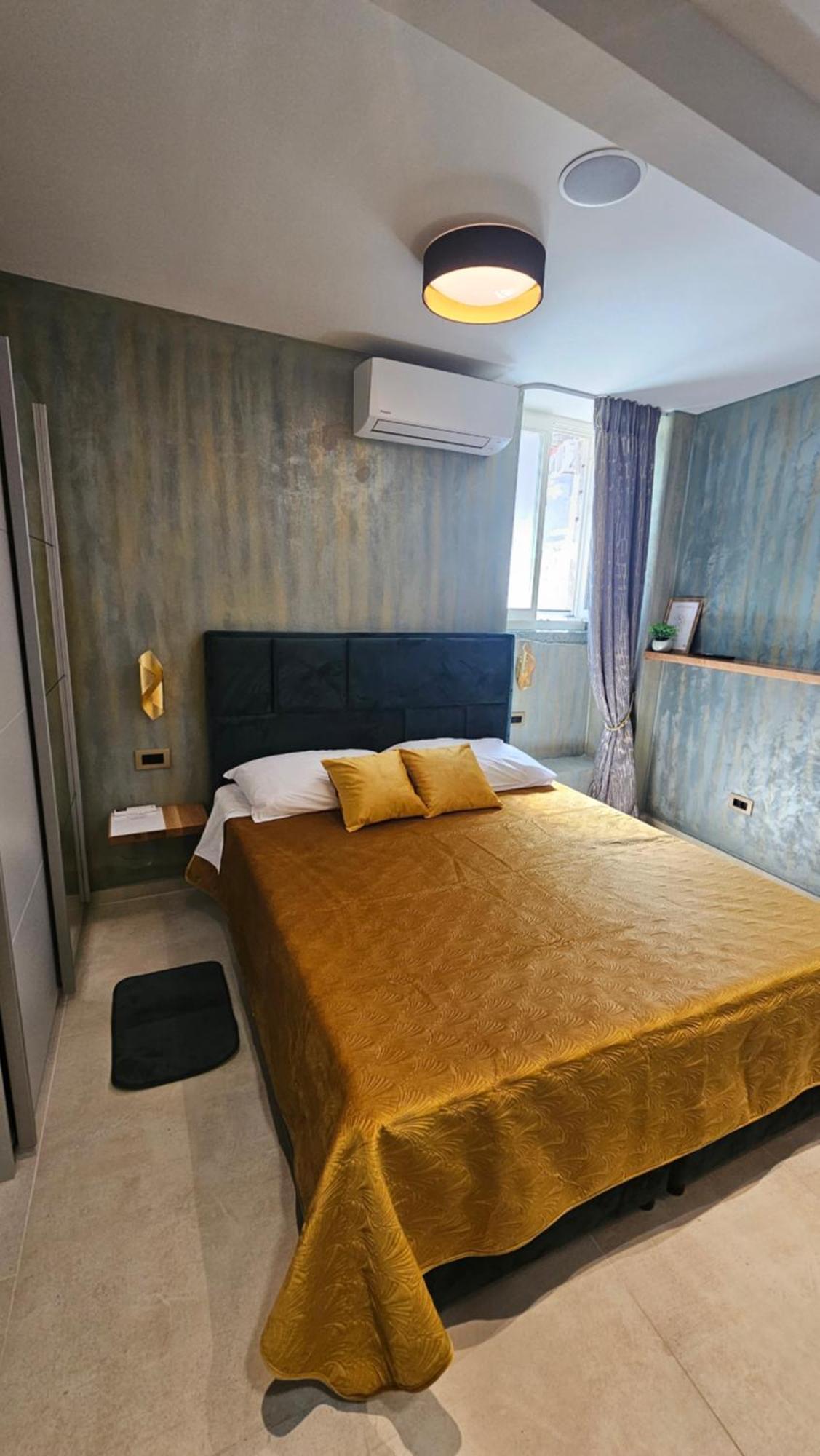 Dc II Downtown Apartment Rovinj Room photo